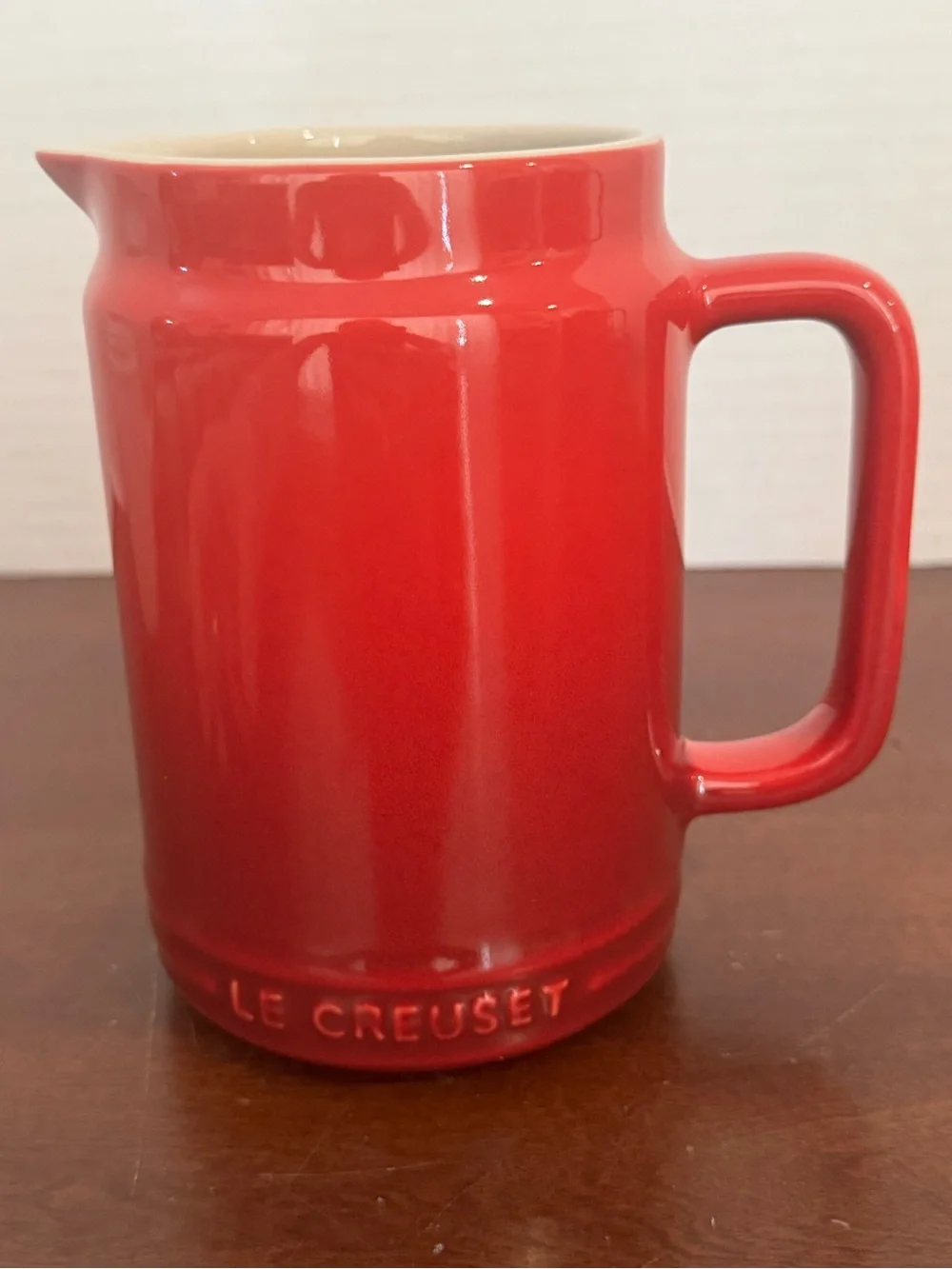 Le Creuset NEW cerise red Stoneware BBQ Sauce Jar Pitcher with Handle
